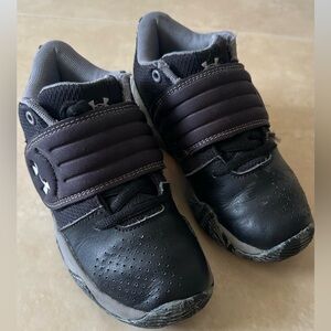 Under Armour Black basketball Sneakers